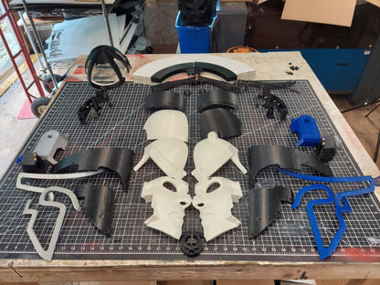 V.7 Eagle - Blueberry Warriors Helmet (3D Print | Files Only)